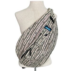 KAVU adjustable Rope Sling Bag with compartments stripes and circles print